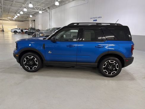 Used 2022 Ford Bronco Sport Outer Banks w/ Tech Package AWD/4WD image 5