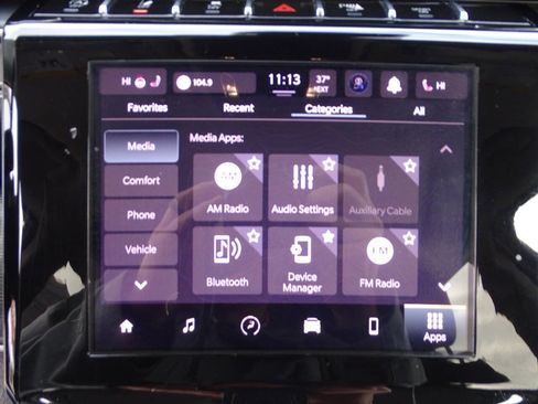 Used 2023 Jeep Grand Cherokee Laredo image 26