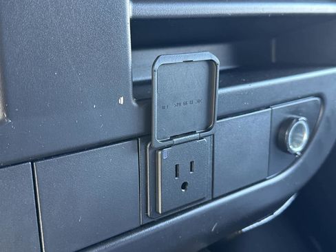 Used 2024 GMC Savana 2500 w/ Driver Convenience Package image 28