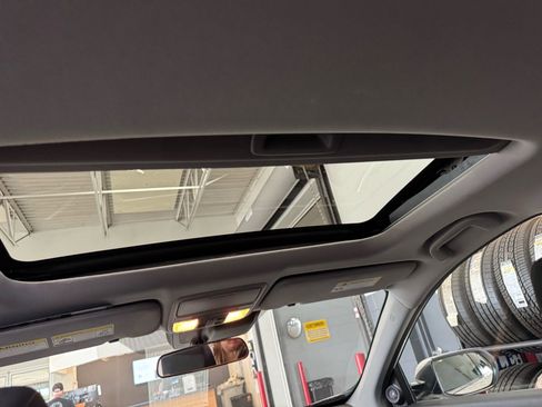 Used 2019 Honda CR-V EX image 13