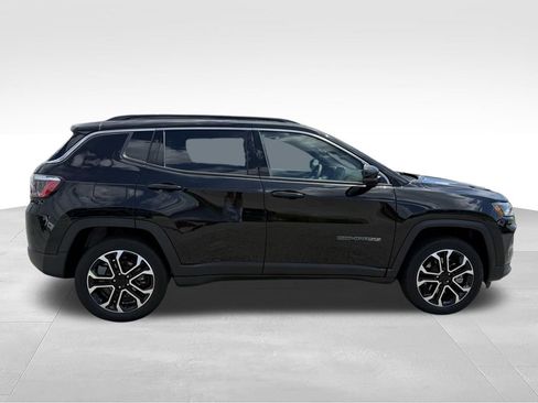 Used 2023 Jeep Compass Limited AWD/4WD image 25