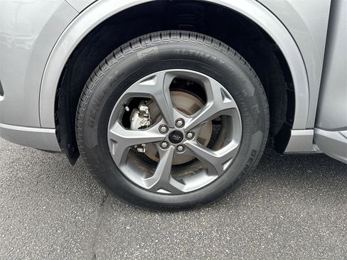 Used 2024 Ford Escape ST-Line image 25