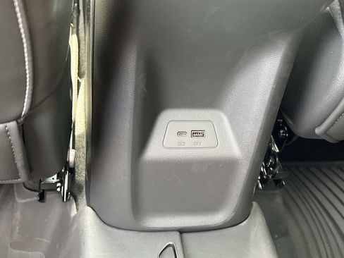 Used 2026 Buick Envision Sport Touring AWD/4WD image 14