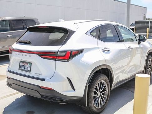 Used 2025 Lexus NX 350h AWD w/ Accessory Package (2T) image 8