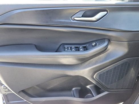 Used 2025 Jeep Grand Cherokee Laredo X image 26