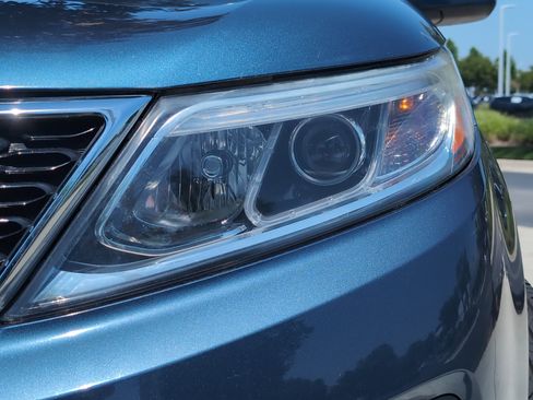 Used 2014 Kia Sorento LX FWD image 6