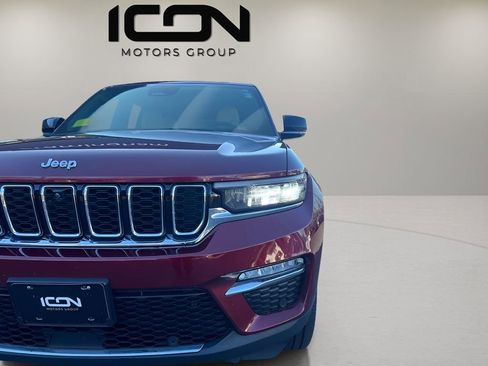 Used 2023 Jeep Grand Cherokee Limited w/ Luxury Tech Group II image 9