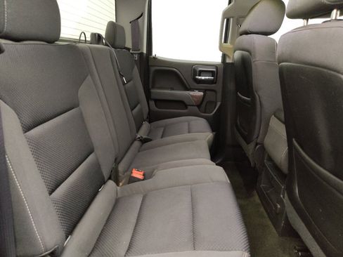 Used 2015 GMC Sierra 1500 SLE w/ SLE Value Package AWD/4WD image 19