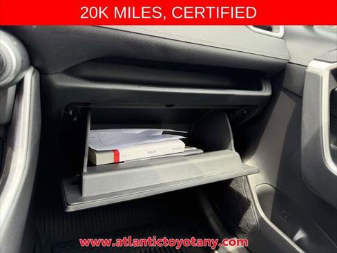 Certified 2023 Toyota RAV4 LE AWD/4WD image 34