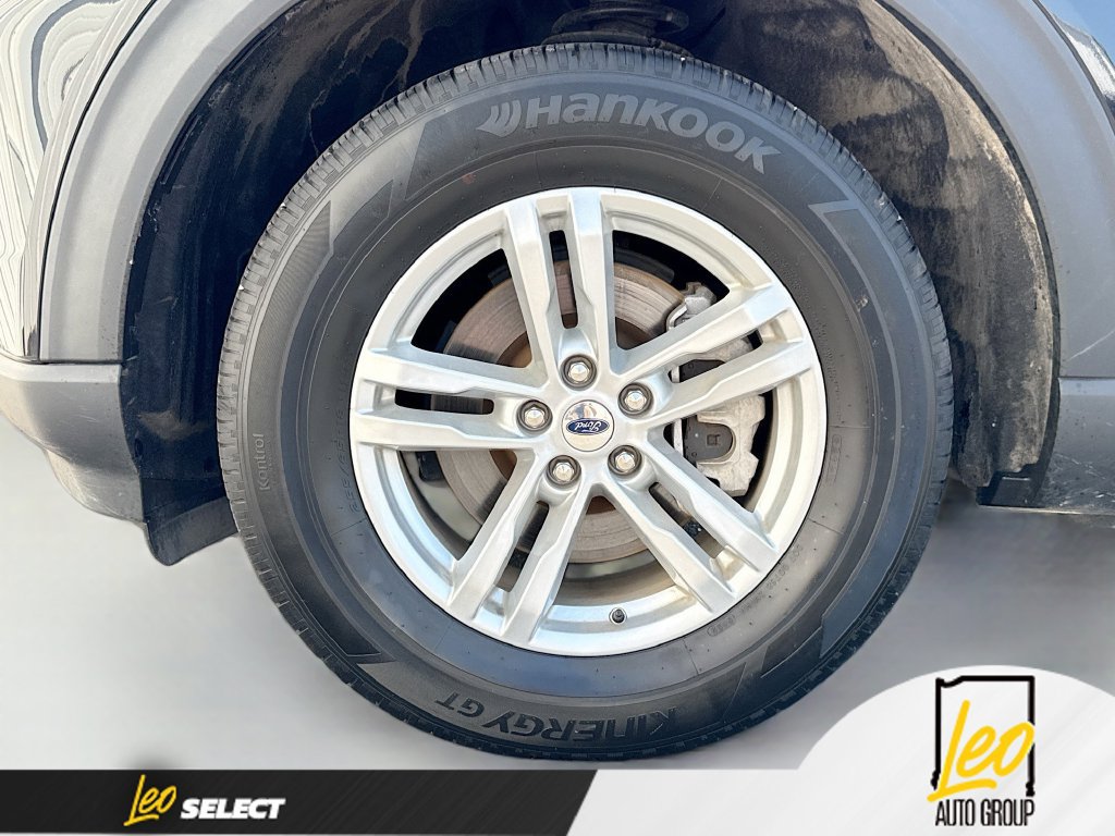 Used 2022 Ford Explorer XLT AWD/4WD image 33