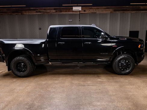 Used 2021 RAM 3500 Limited image 10