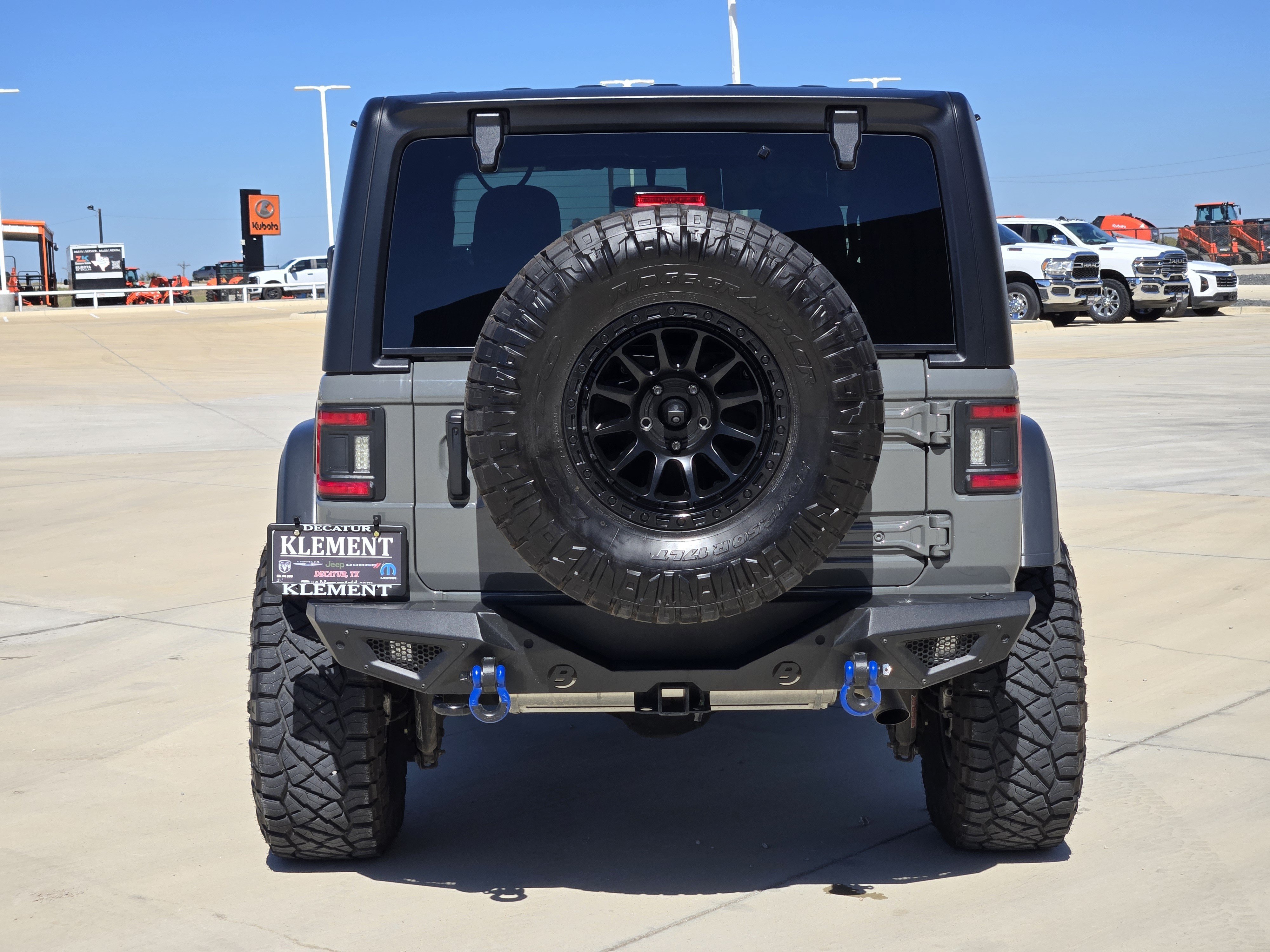 Used 2023 Jeep Wrangler Sport AWD/4WD image 7