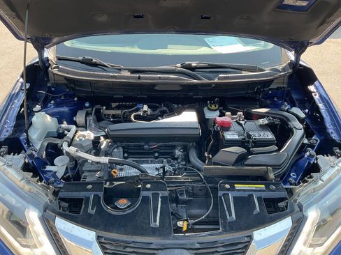 Used 2019 Nissan Rogue SV AWD/4WD image 46