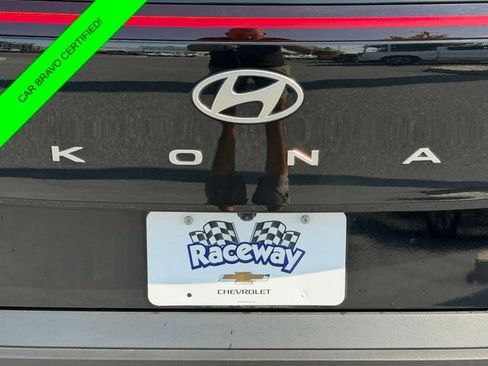 Used 2024 Hyundai Kona SE AWD/4WD image 19
