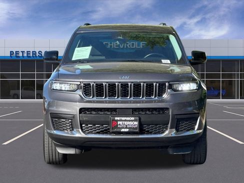 Used 2022 Jeep Grand Cherokee L Laredo w/ Luxury Tech Group I AWD/4WD image 9