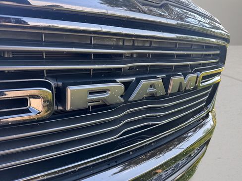 Used 2021 RAM 1500 Big Horn AWD/4WD image 32