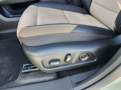 New 2026 Chevrolet Equinox ACTIV w/ Convenience Package III FWD image 12