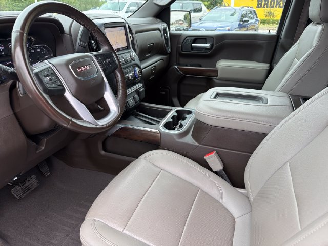 Used 2022 GMC Sierra 1500 SLT AWD/4WD image 17