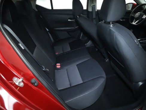 Used 2023 Nissan Sentra SV FWD image 32