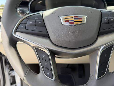 New 2026 Cadillac XT5 Premium Luxury w/ Driver Assist Package FWD image 28