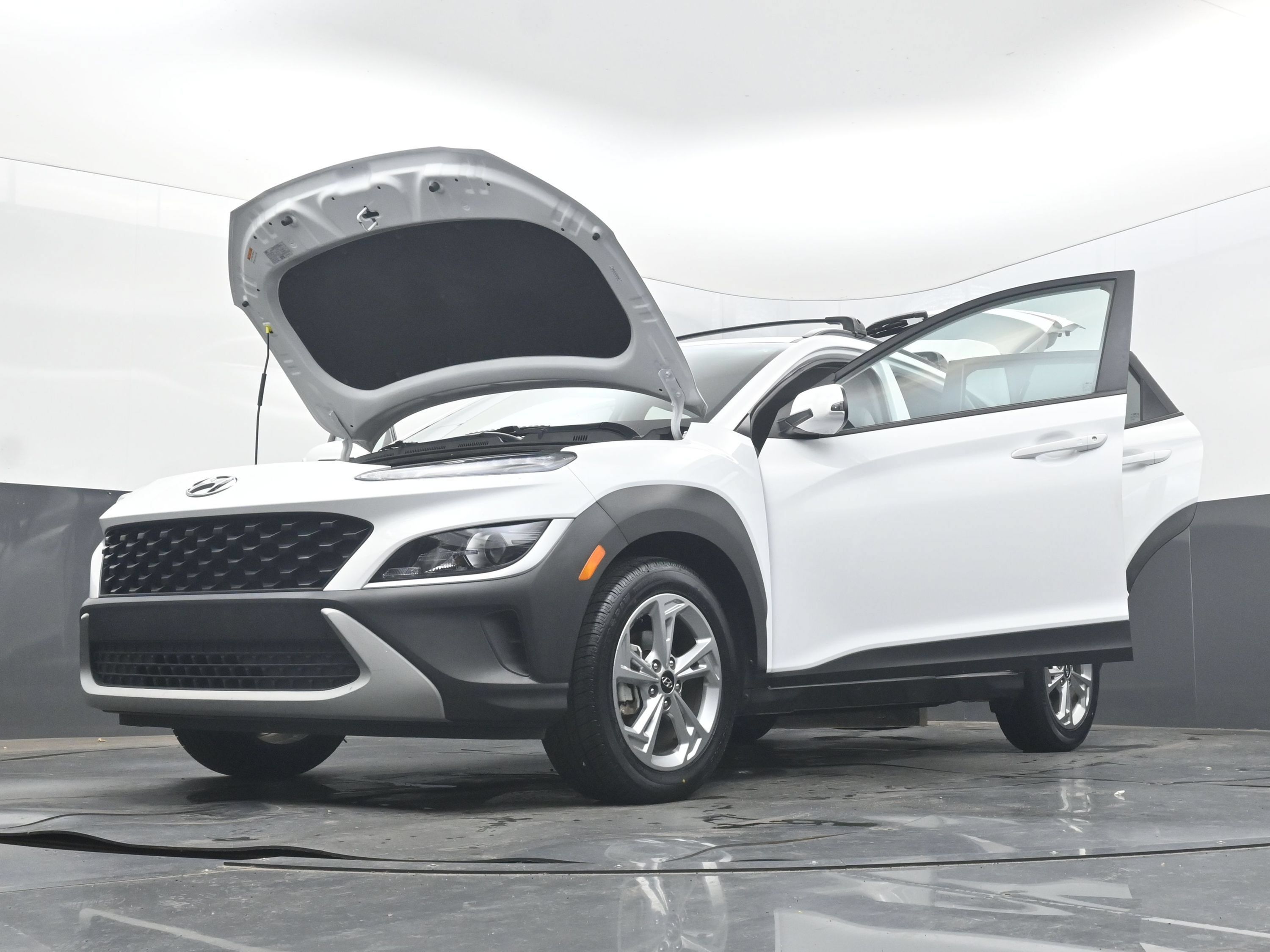 Used 2022 Hyundai Kona SEL w/ Convenience Package FWD image 41