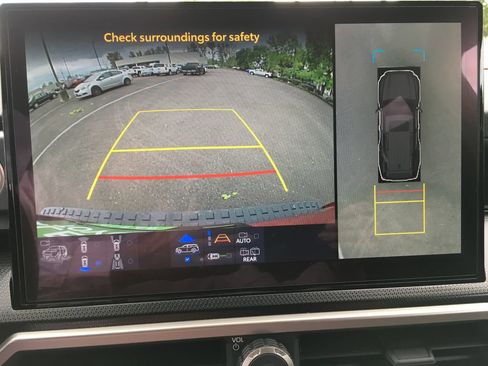 New 2026 Toyota 4Runner Limited w/ Tow Technology Package AWD/4WD image 17