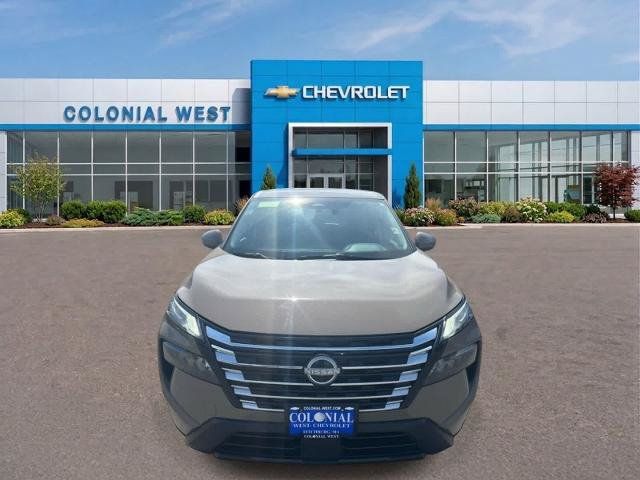 Used 2025 Nissan Rogue SV AWD/4WD image 17