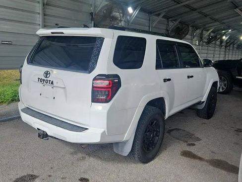 Used 2019 Toyota 4Runner SR5 RWD image 4