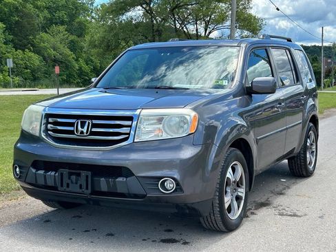 Used 2015 Honda Pilot SE image 1