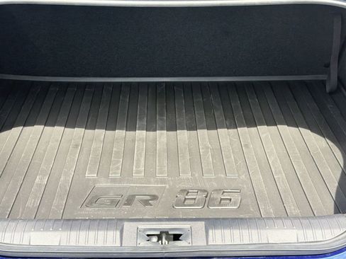 Used 2025 Toyota GR86 Premium RWD image 29