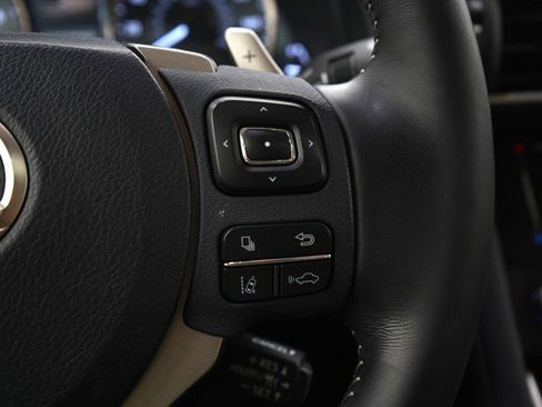 Used 2018 Lexus IS 300 300 w/ Comfort Package image 26