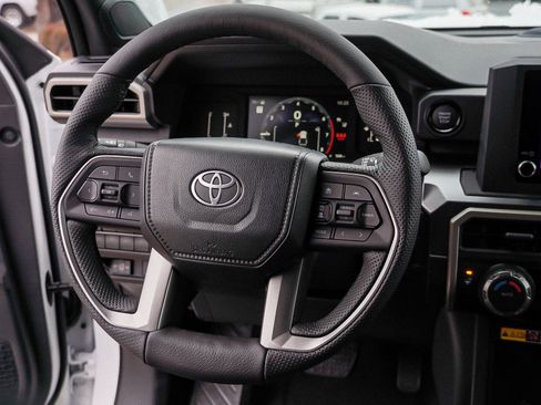 New 2026 Toyota Tacoma SR5 image 31