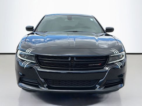 Used 2022 Dodge Charger SXT w/ Blacktop Package image 9