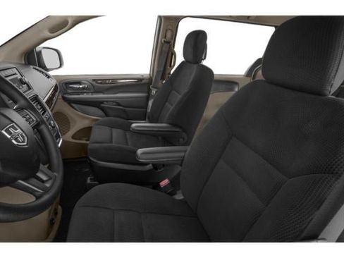 Used 2019 Dodge Grand Caravan GT FWD image 9