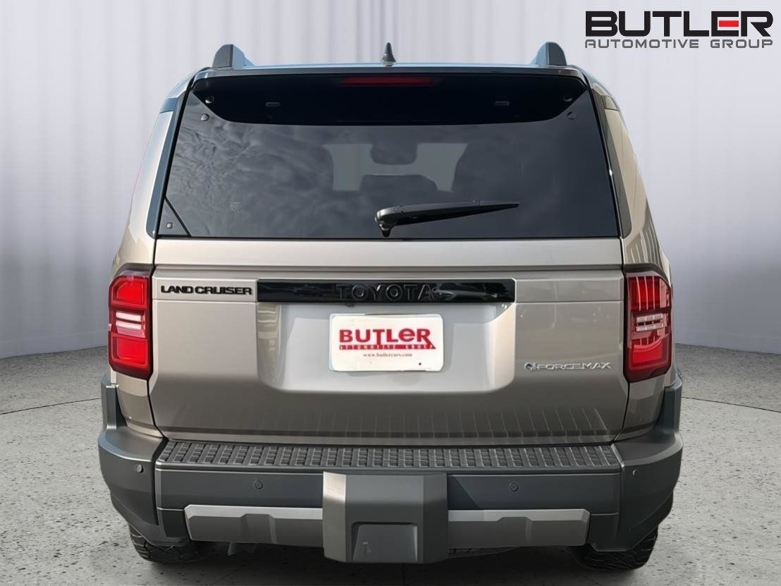 Used 2024 Toyota Land Cruiser AWD/4WD image 5