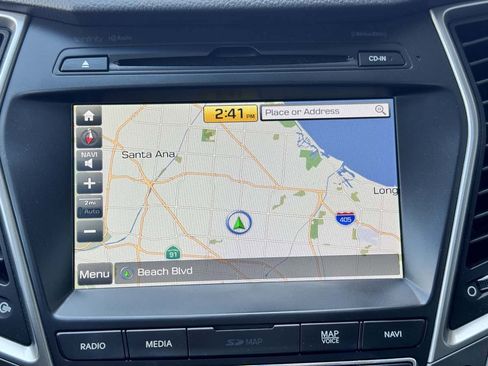 Used 2017 Hyundai Santa Fe Limited w/ Cargo Package FWD image 55