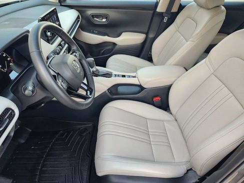 Used 2025 Honda HR-V EX-L image 12