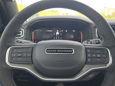 New 2026 Jeep Grand Wagoneer Limited AWD/4WD image 24