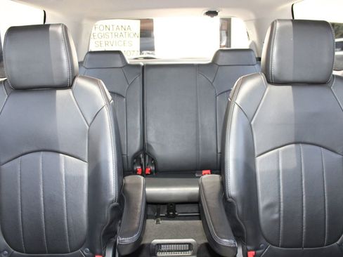 Used 2016 GMC Acadia Denali image 6