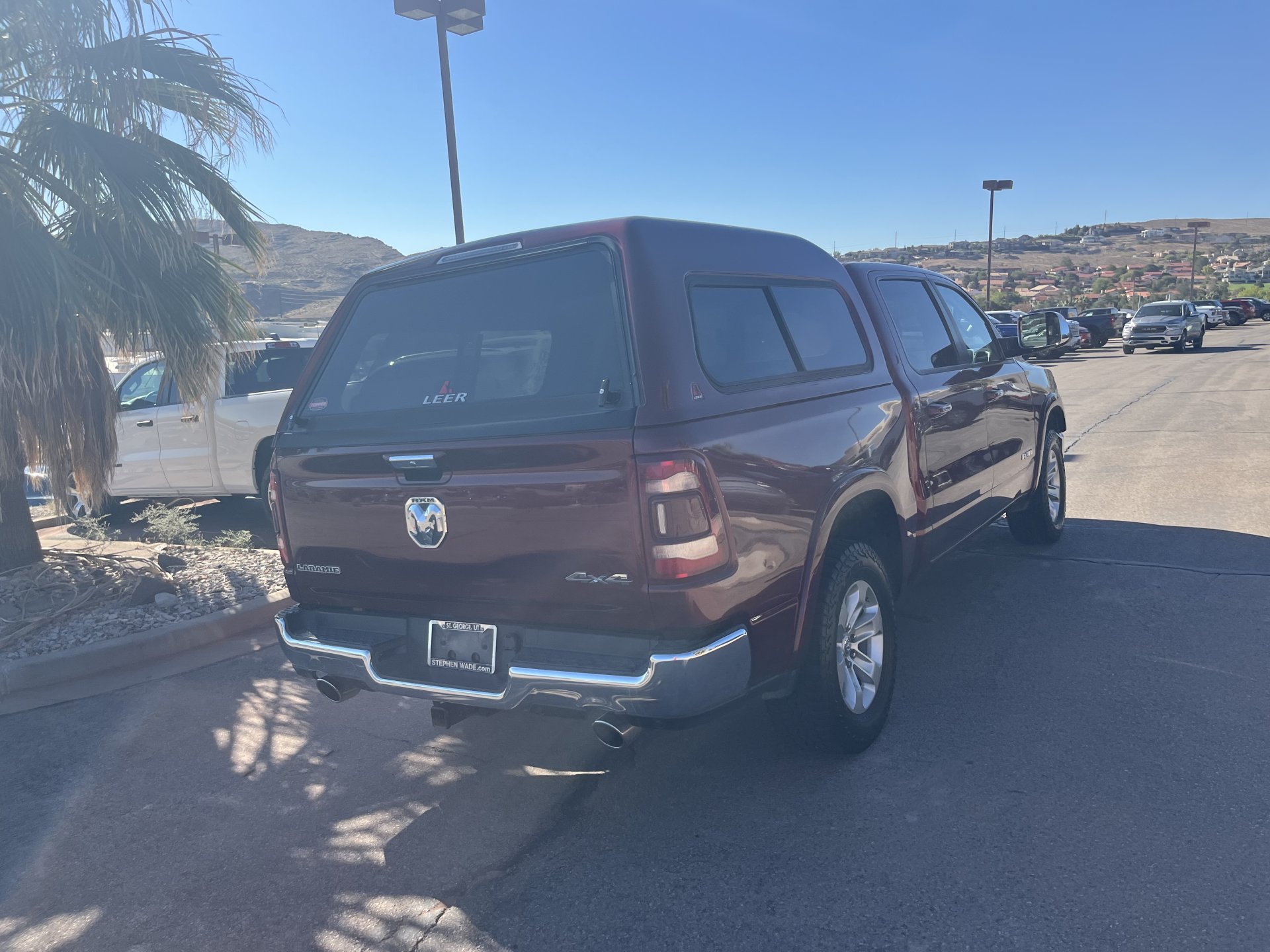 Used 2022 RAM 1500 Laramie AWD/4WD image 1