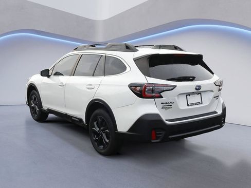 Used 2022 Subaru Outback Onyx Edition XT AWD/4WD image 4