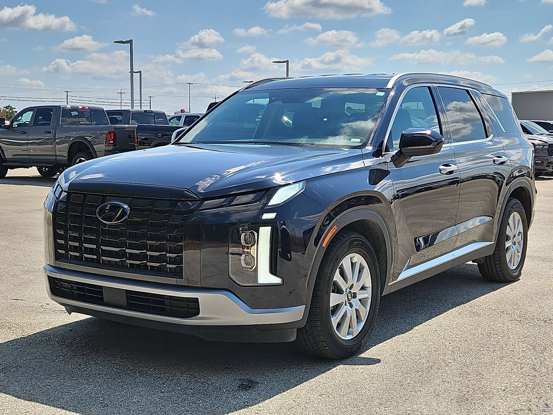 Used 2025 Hyundai Palisade SEL FWD image 7