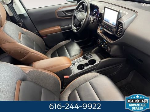 Used 2023 Ford Bronco Sport Outer Banks w/ Tech Package AWD/4WD image 4