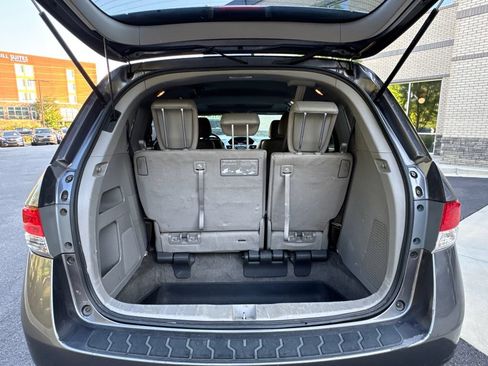 Used 2015 Honda Odyssey EX-L image 17