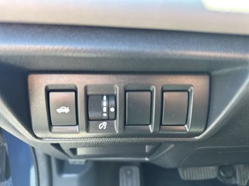 Used 2024 Subaru Legacy Limited AWD/4WD image 33