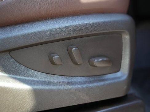 Used 2017 Chevrolet Silverado 3500 High Country w/ Duramax Plus Package image 55