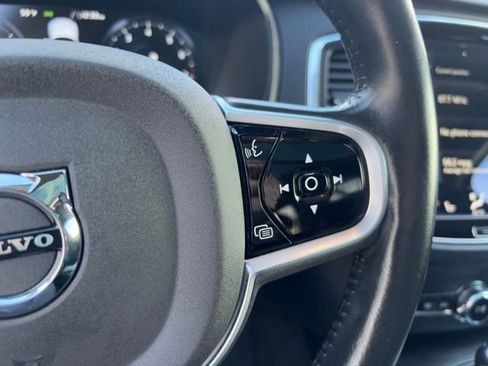 Used 2021 Volvo XC90 T5 Momentum w/ Protection Package image 18