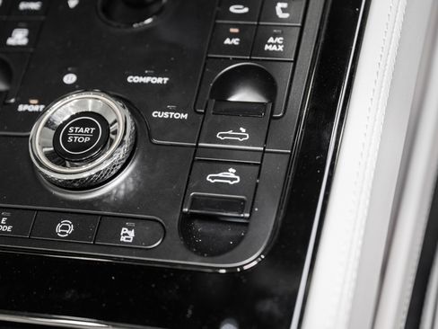 New 2026 Bentley Continental GTC AWD/4WD image 43