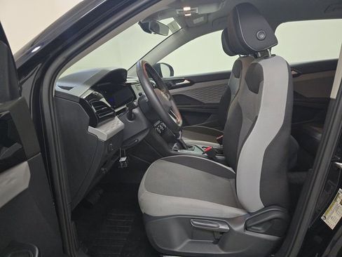 Used 2024 Volkswagen Taos S image 4