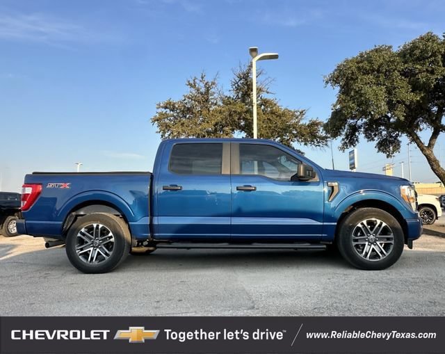 Used 2022 Ford F150 XL w/ STX Appearance Package RWD image 3
